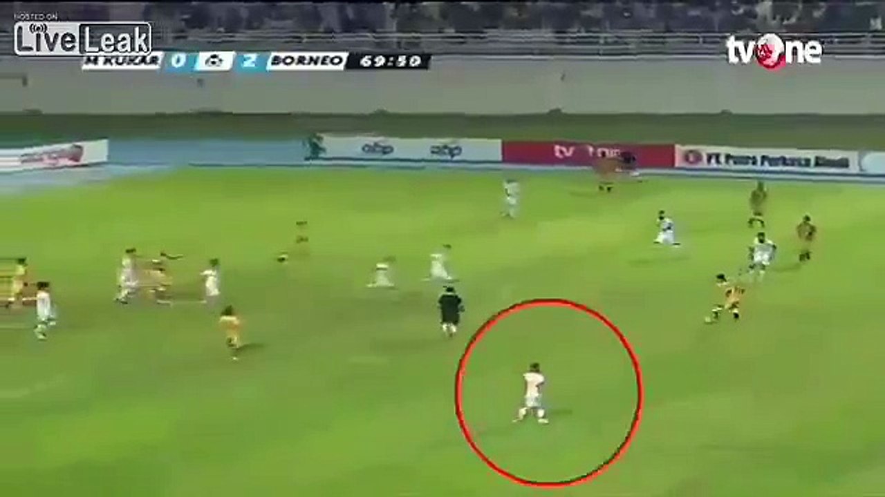 Muhteşem depar atan futbolcu - acemikamera