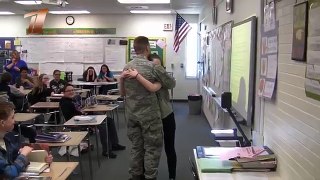 WELCOME HOME SOLDIER | BEST SOLDIER HOMECOMING SURPRISE COMPILATION #4 2017