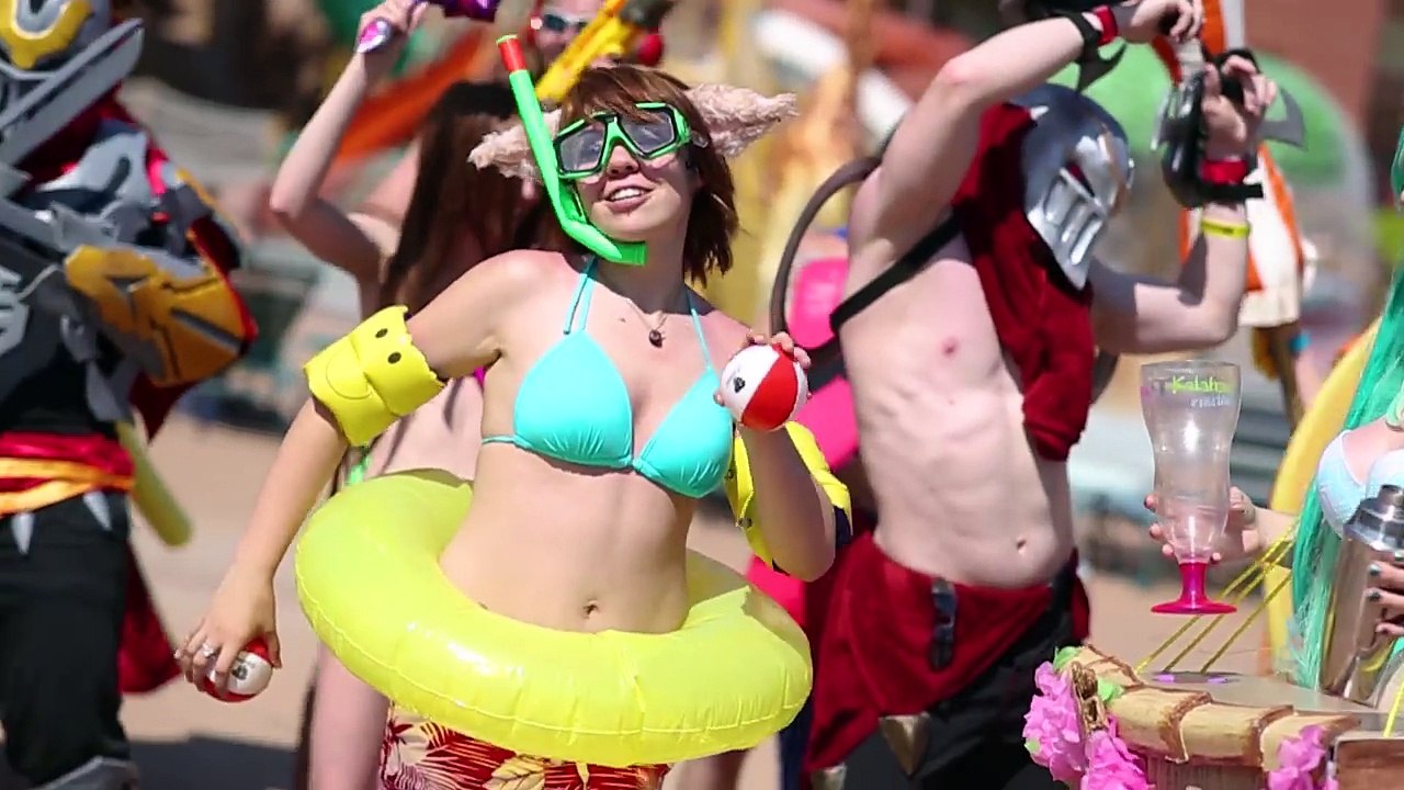 LEAGUE OF LEGENDS - 7 Years of Cosplay!-tfk0Ifjcuk0