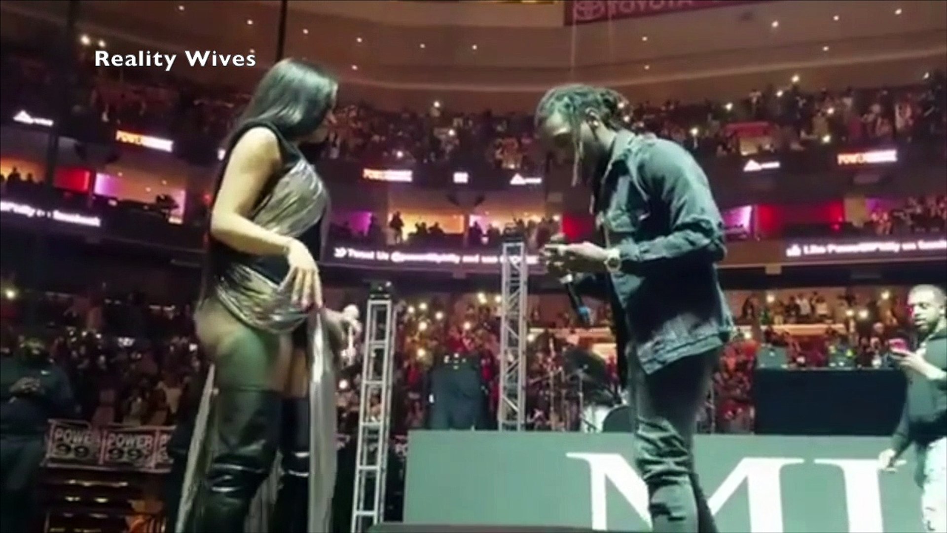 ⁣Congratulations! Migos' Offset & Cardi B Are Engaged
