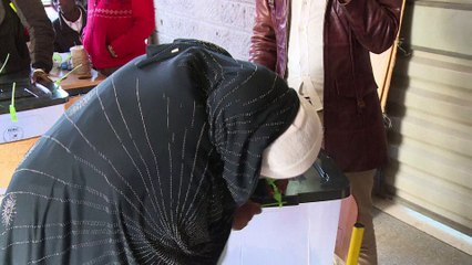 Début de la fermeture des bureaux de vote au Kenya