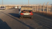 Otomobil Bagajında Tehlikeli Yolculuk Kamerada