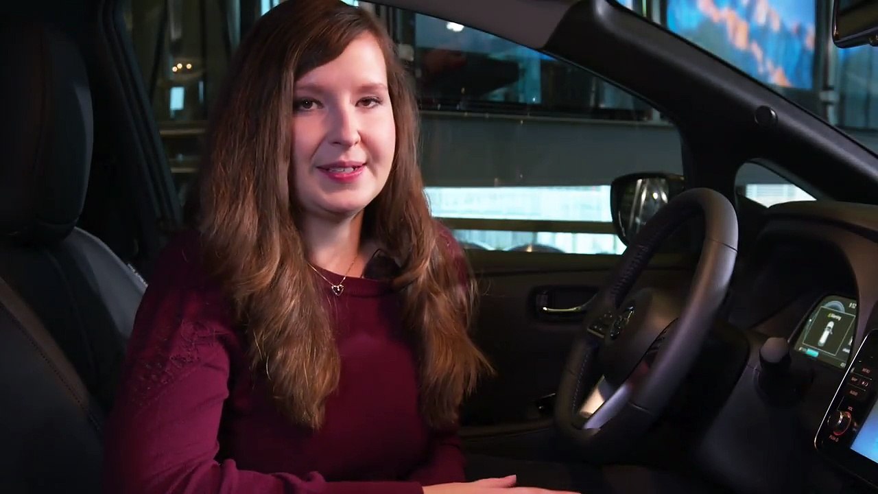 Ten facts about the new 2018 Nissan Leaf electric vehicle-3rXs3z_yNNE