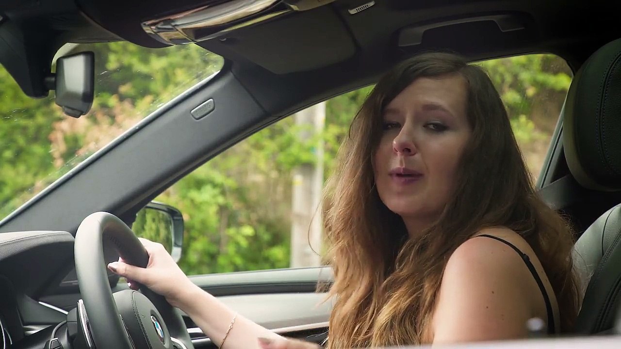 BMW 5 Series Touring 2017 France road trip-7BdCz6kDGfw