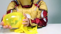Avengers Play-Doh Surprise Eggs Costumes Disney Review Kids Toys Iron Man Spiderman Hulk halloween-adfX-Tom27w