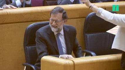"¡Visca la república catalana!", la senadora Cortés da la mano a Rajoy tras su declaración
