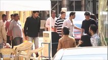 48.SPOTTED- Varun Dhawan on the sets of JUDWAA 2