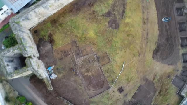 Bizans Dönemine Ait 8 Mezarın Bulunduğu Tarihi Kalede Kazı Çalışmalarının İlk Bölümü Tamamlandı