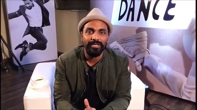 140.Kareena Kapoor Khan & Saif Ali Khan party at Karan Johar’s house