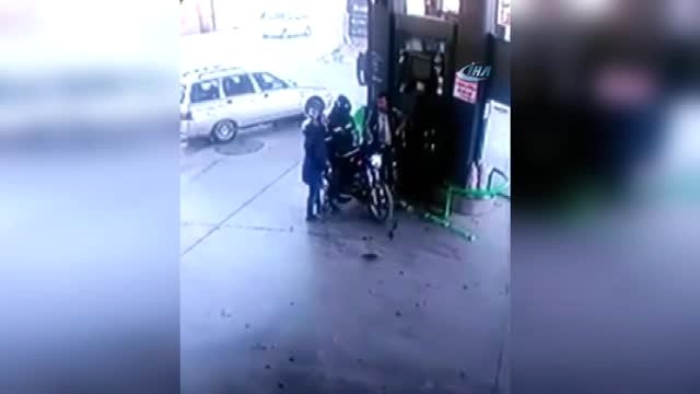 5 Yıldır Cinayetten Aranan Şahıs Yakalandı...akaryakıt İstasyonu Kamerasına Takılan Şahıs Kamerada