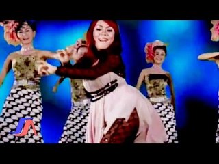 Erni Ardita - Putri Panggung  (Official Music Video)