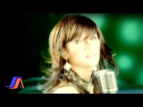 Tuty Wibowo - Aku Rindu (Official Music Video)