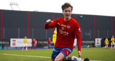 Bayern Münih, 16 Yaşındaki İsveçli Futbolcu Andersson'u Transfer Etti