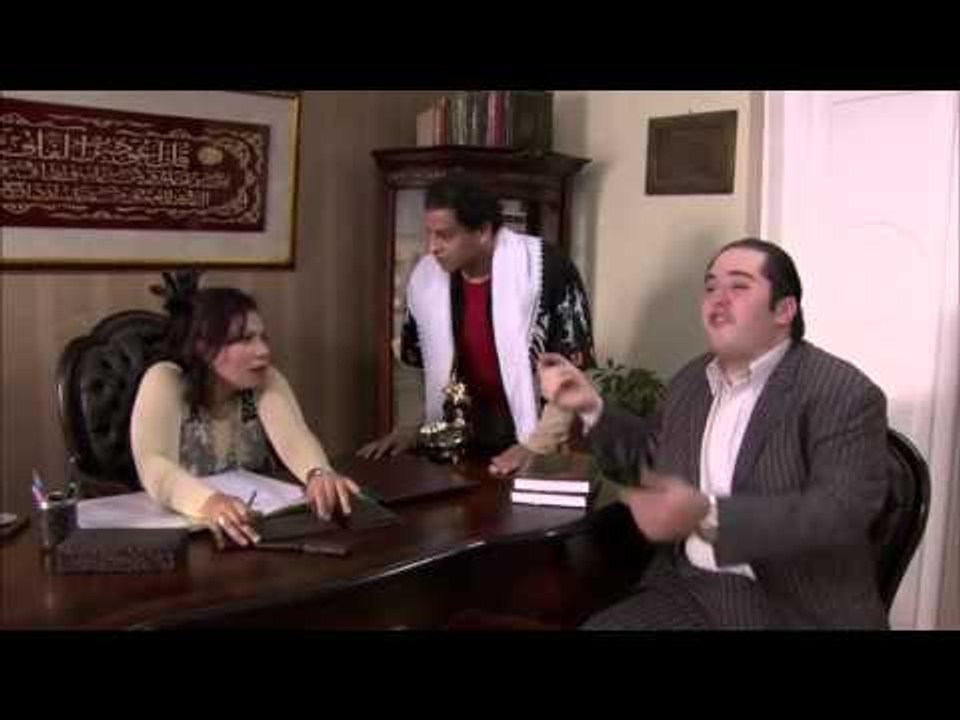 مسلسل نونة المأذونة - الفنانة إيمان السيد في مشهد كوميدي " جمالك مع أليسا "