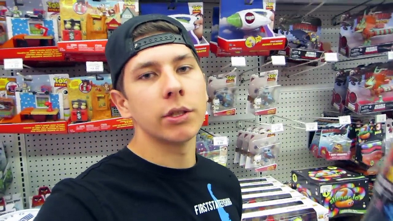 $50 Toys R Us Fishing Challenge!! (Surprising!)