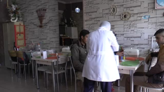 Erzurum'da Düdüklü Tencere Bomba Gibi Patladı... O Anlar Kamerada