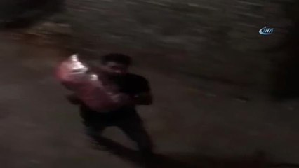 Polis 'Hamal' Kılığına Girdi, Kaçakçıları Böyle Yakaladı