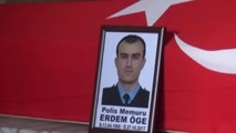 İzmir'de Kaza: 2 Polis Hayatını Kaybetti, 3 Polis Yaralı/ek