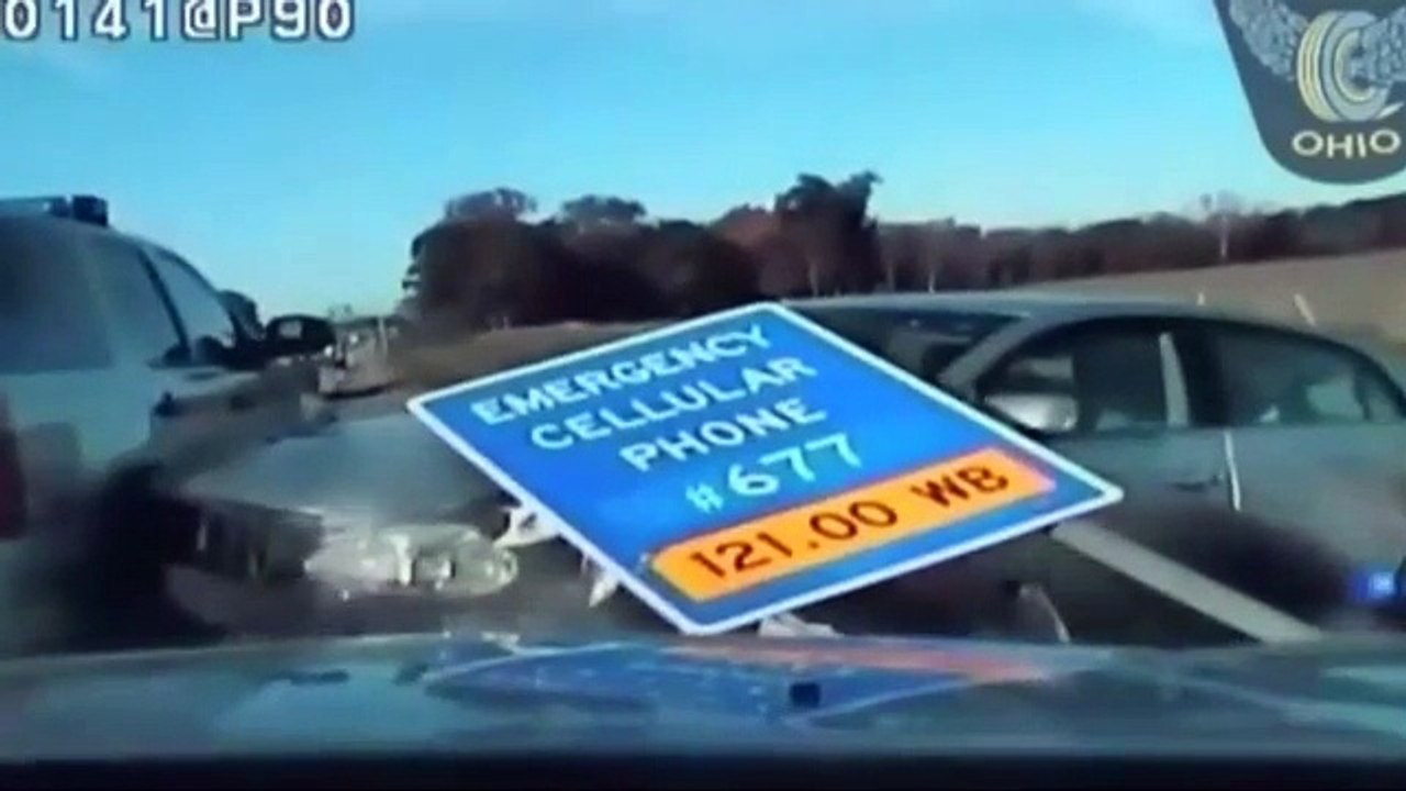 Un gamin de 10 ans vole la voiture de sa mère et s'engage dans une course-poursuite avec la police