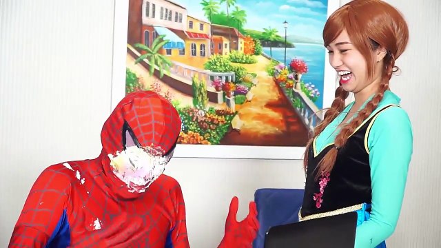 Phim hoat hinh siêu nhân người nhện và công chúa hóa trang!Siêu nhân phá công chúa