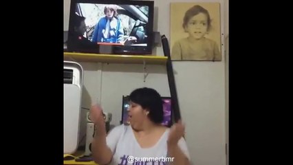 TULLA LUANA CAINDO AO SOM DE SWEET DREAMS (NOVO)