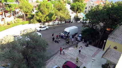 Kaş'da sinama Filmi çekimi, denizde kum bende lira