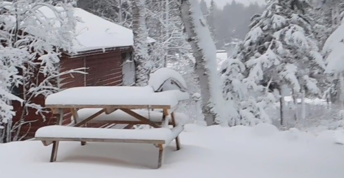 Alberta Clipper Brings Heavy Snow to Northeast Minnesota