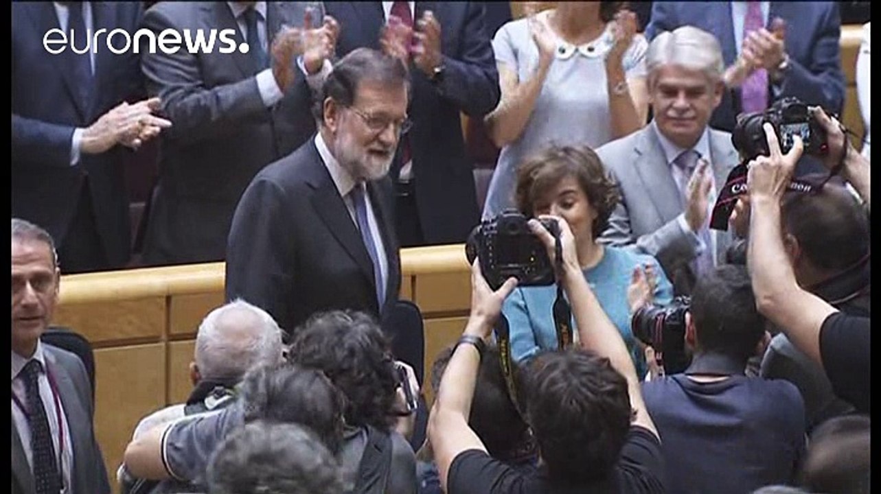 Rajoy fordert Senat zu Entmachtung katalanischer Regierung auf