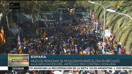 Miles de catalanes rechazan la aplicación de art. 155 constitucional