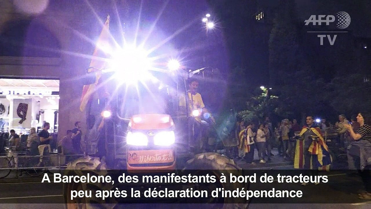 Des manifestants à bord de tracteurs à Barcelone