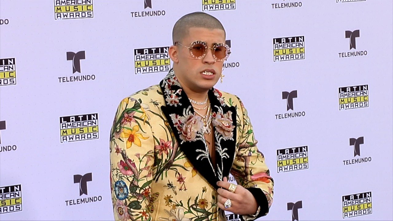 Bad Bunny 2017 Latin American Music Awards Purple Carpet