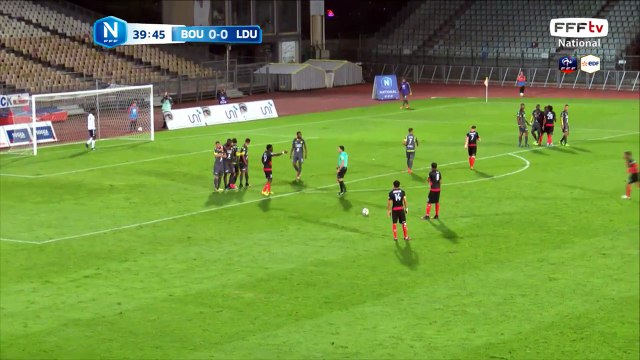 Jeremy Livolant subtilise le cuir au lyonnais