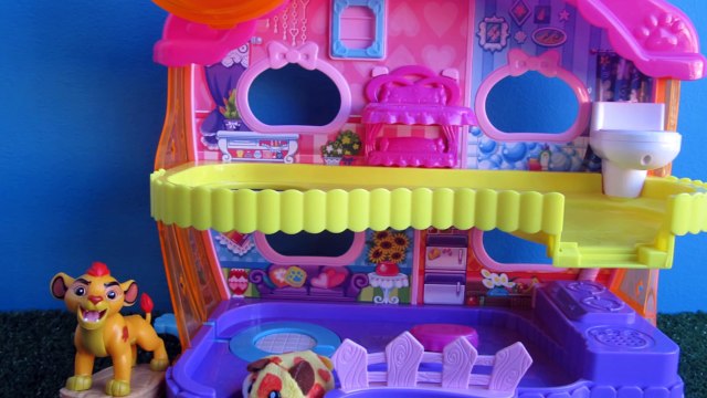 Marshall aprende a ir al baño solo con Peppa Pig y George | Capítulo con figuras La Guardia del León