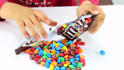 Colors for kids to learn with M&M's Candy Learning Colors For Babies And Toddlers-yyHDJKRDJK4