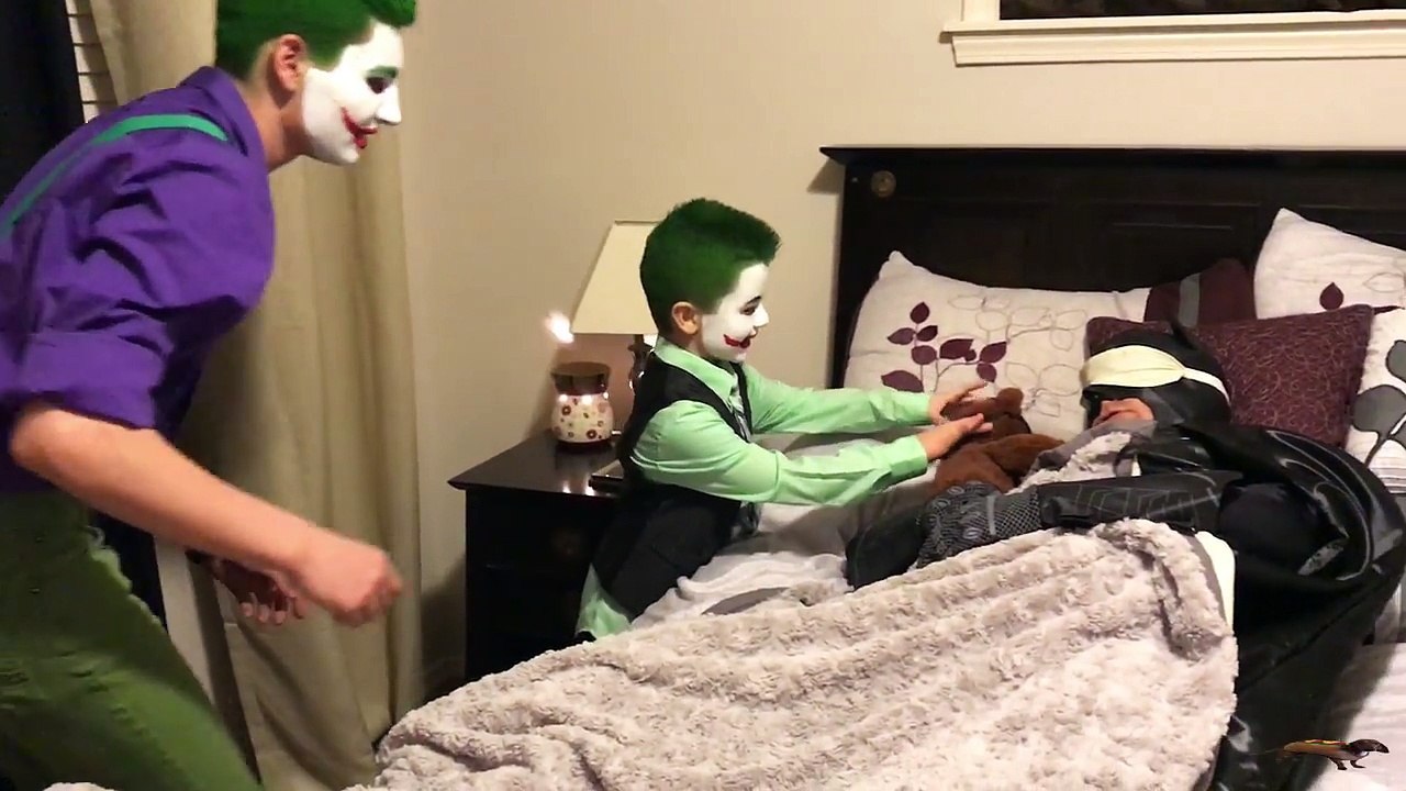 Joker and Little Joker Steal From Batman in Real Life _ Superhero Fight-PFNBeZewqGs