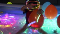 KIDS GIANT INFLATABLE POOL PLAYTIME TOYS EGG HUNT SURPRISE 3000 Bunch o BALLOONS spider-man-Au1JiqoxLds