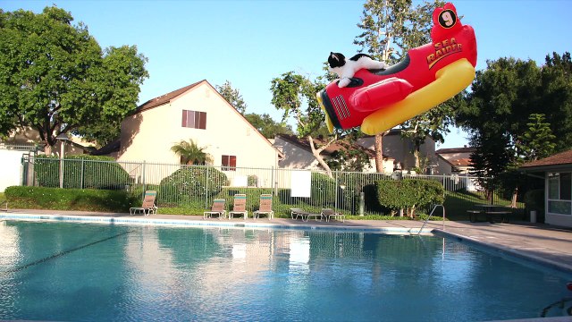 Paw Patrol Cars kids ride-on Egg Surprise super Disney Toy park kid trax chase Marshall-tdQyKWGHxIk