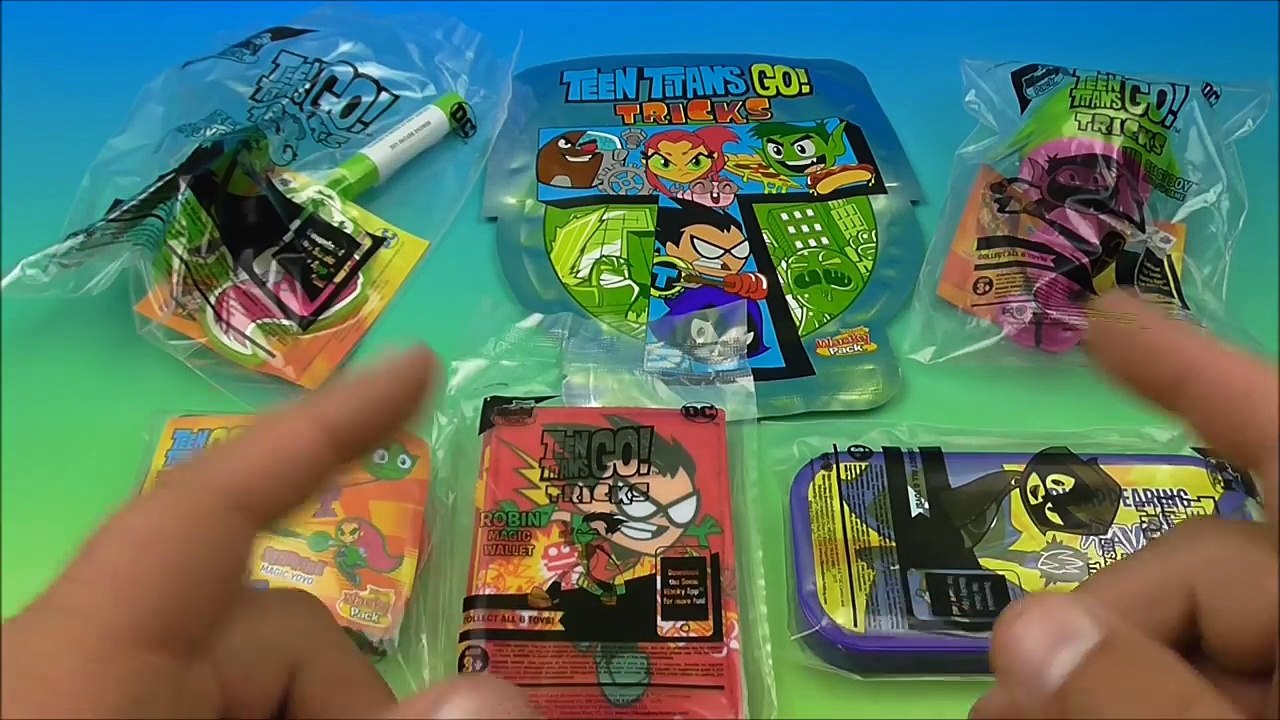 2017 TEEN TITANS GO! TRICKS SET OF 6 SONIC DRIVE IN KIDS MEAL TOYS VIDEO REVIEW-HvAR1dl7-TU