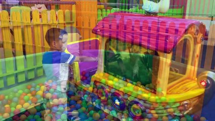 Entertainments for children - trampolines, inflatable children's hills, shooter games-bFsG4mrUap0