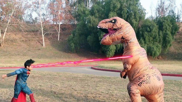 Superman vs T-Rex dinosaur Battle In Real Life Superhero Spiderman surprise Toys PJ Masks shark trex-HucyKv5hkSc