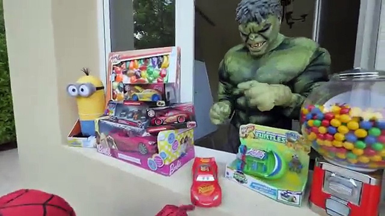 HULK FALL Into POOL?! w/ Lightning Mcqueen CARS 3 Spiderman & Joker FUN in Real Life