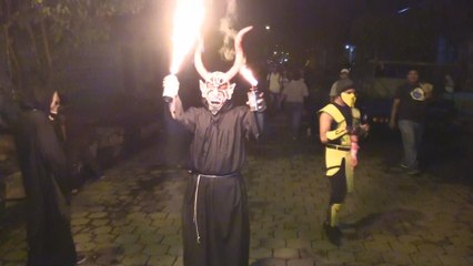 Personajes fantasmales salen a las calles en Nicaragua para celebrar una fiesta popular