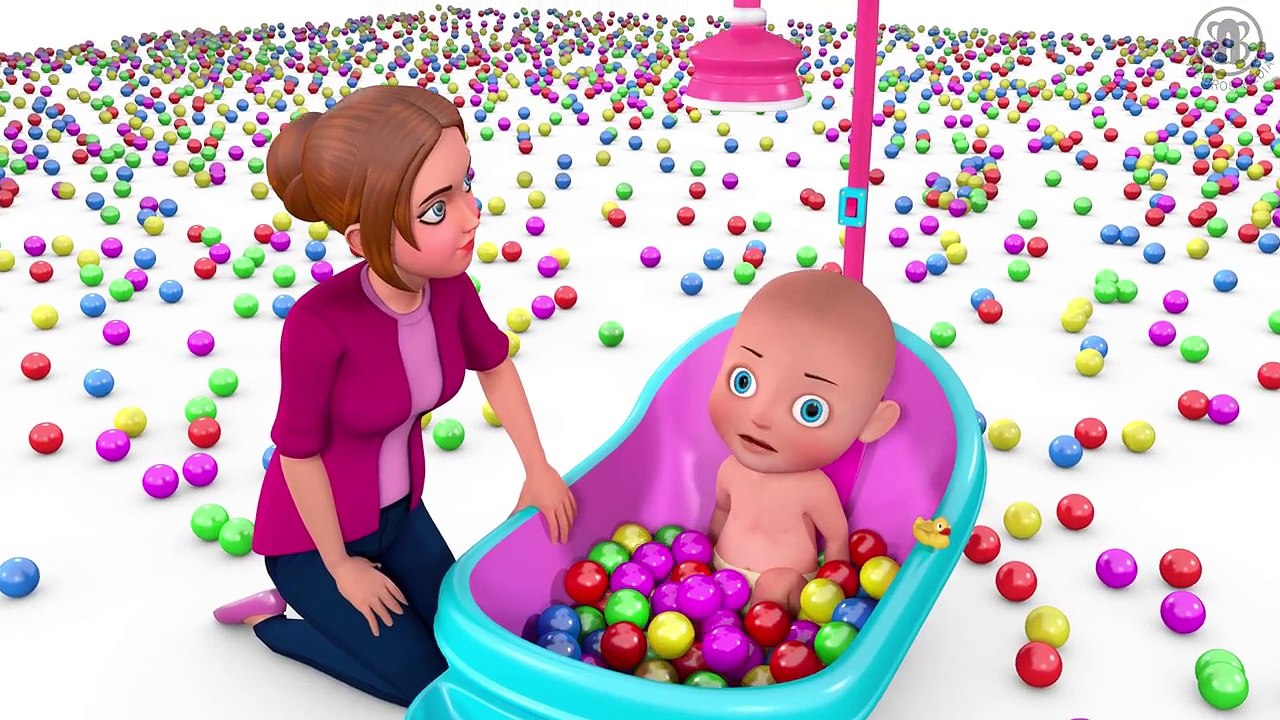 Baby Bath in FRUITS and Balls - LEARN COLORS with MOM - Bad Baby doll Bath time 3D