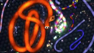 Slither.io FUNNIEST SKIN EVER !! INSANE HIGH SCORE GAMEPLAY in Slitherio