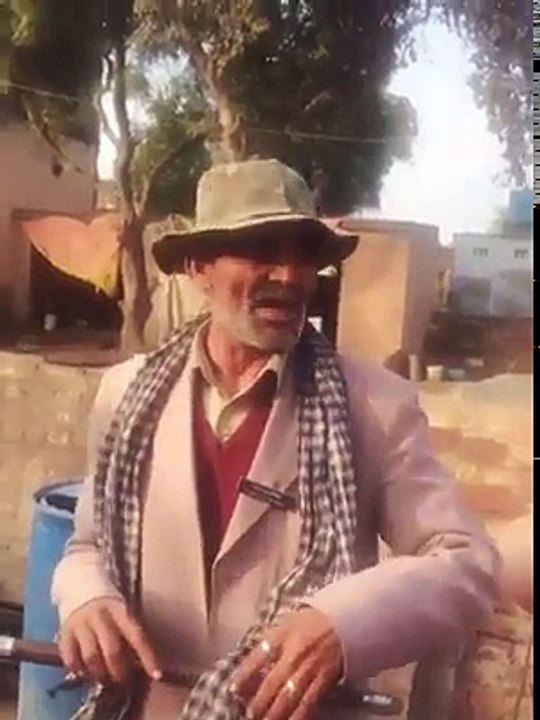 واہ کیا ٹیلنٹ ہے۔ ان بزرگوں کی ایسی باتیں کہ جن کو سن کر آپ بھی ہنس ہنس کر لوٹ پوٹ ہو جائیں گے۔ ویڈیو: جمیل احمد۔ اوکاڑہ