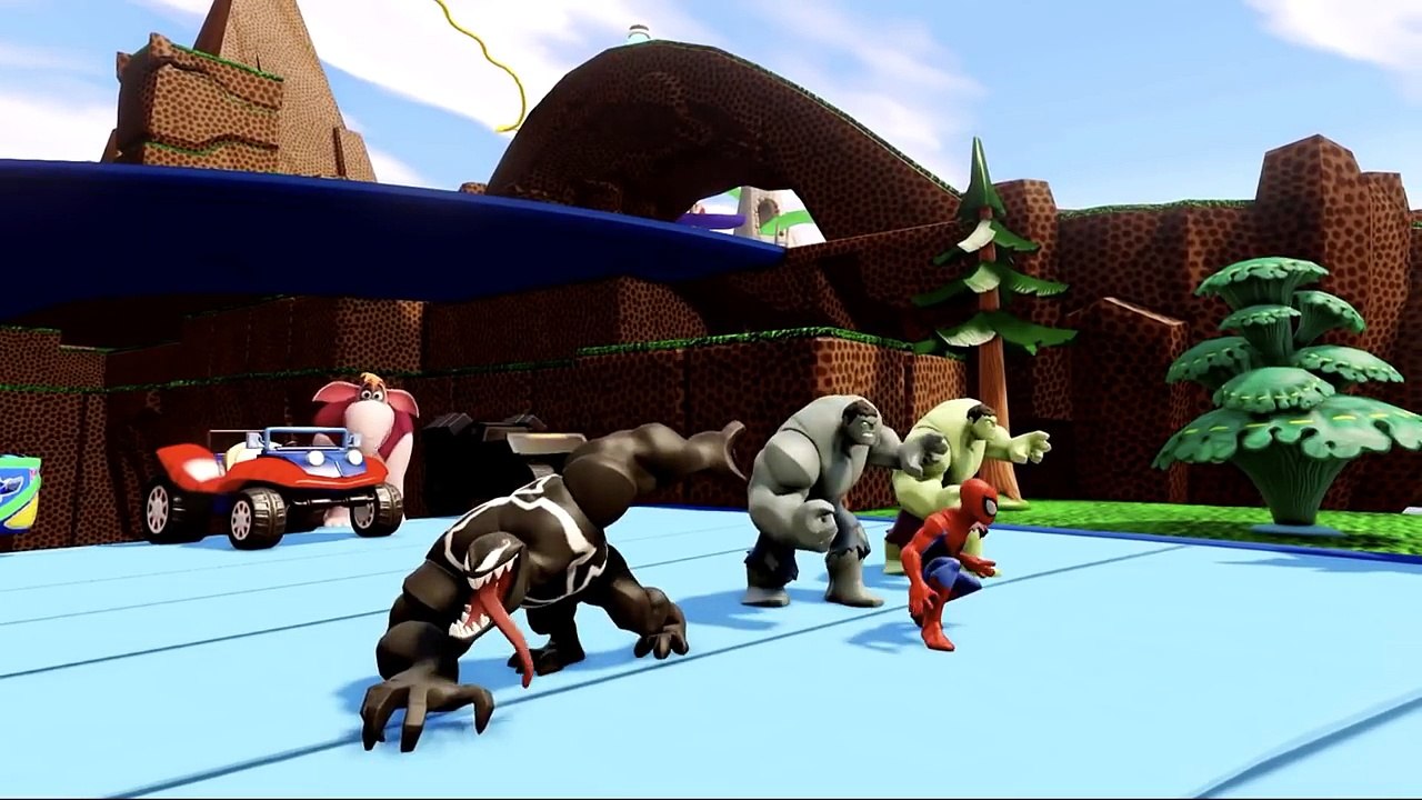 Giant Centipede Bugs Attack Kids Spider Toys Creepy Scolopendra - Spiderman Superheroes-nLvaM_0dQdI