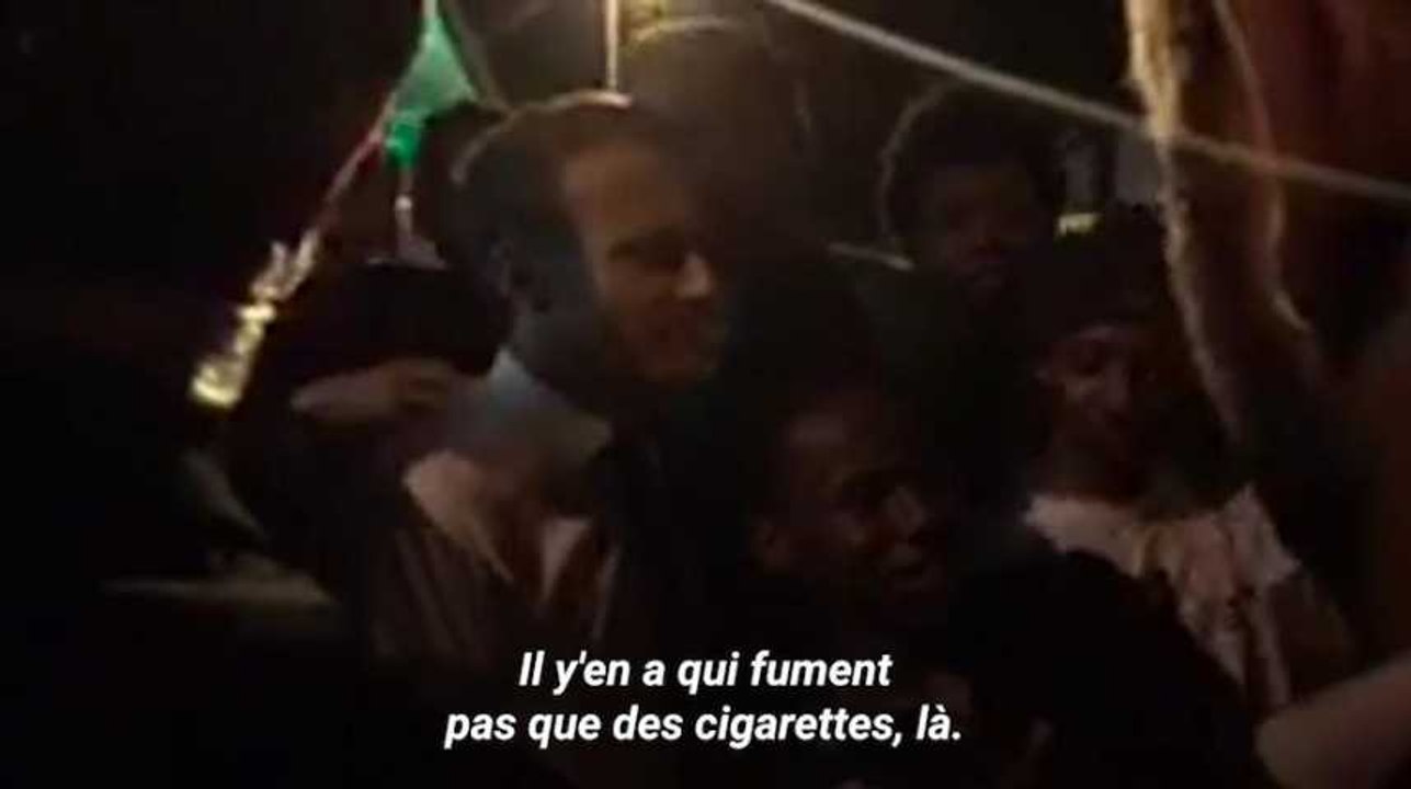 Macron à des fumeurs de cannabis en Guyane: "Il y en a parmi vous qui ne fument pas que des cigarettes"