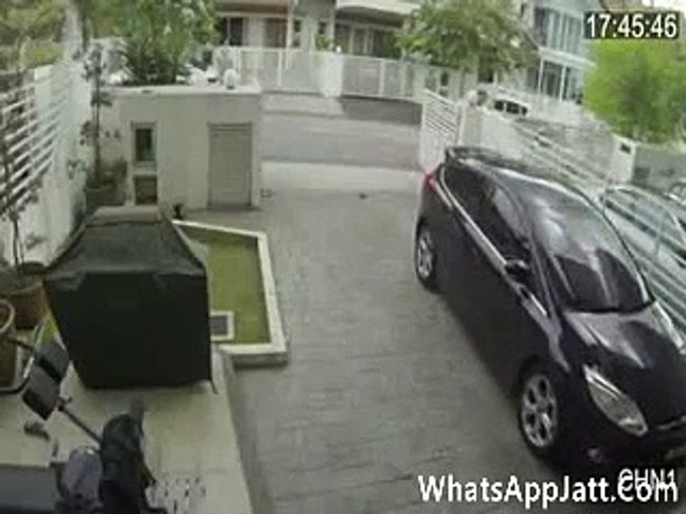 Very Funny Larki bazi lay gai must see
