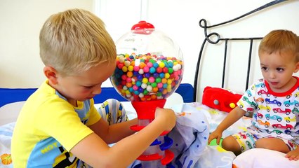 Learn Colors with Baby Gumball Candy for Children Finger Family Song Nursery Rhymes for kids-TUNEIUu-xsU