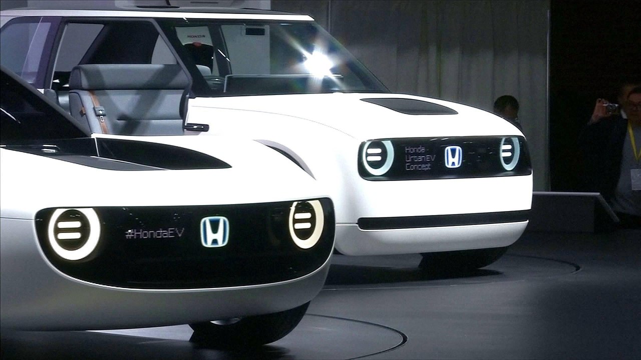 Auto-makers struggle to attract millennial buyers